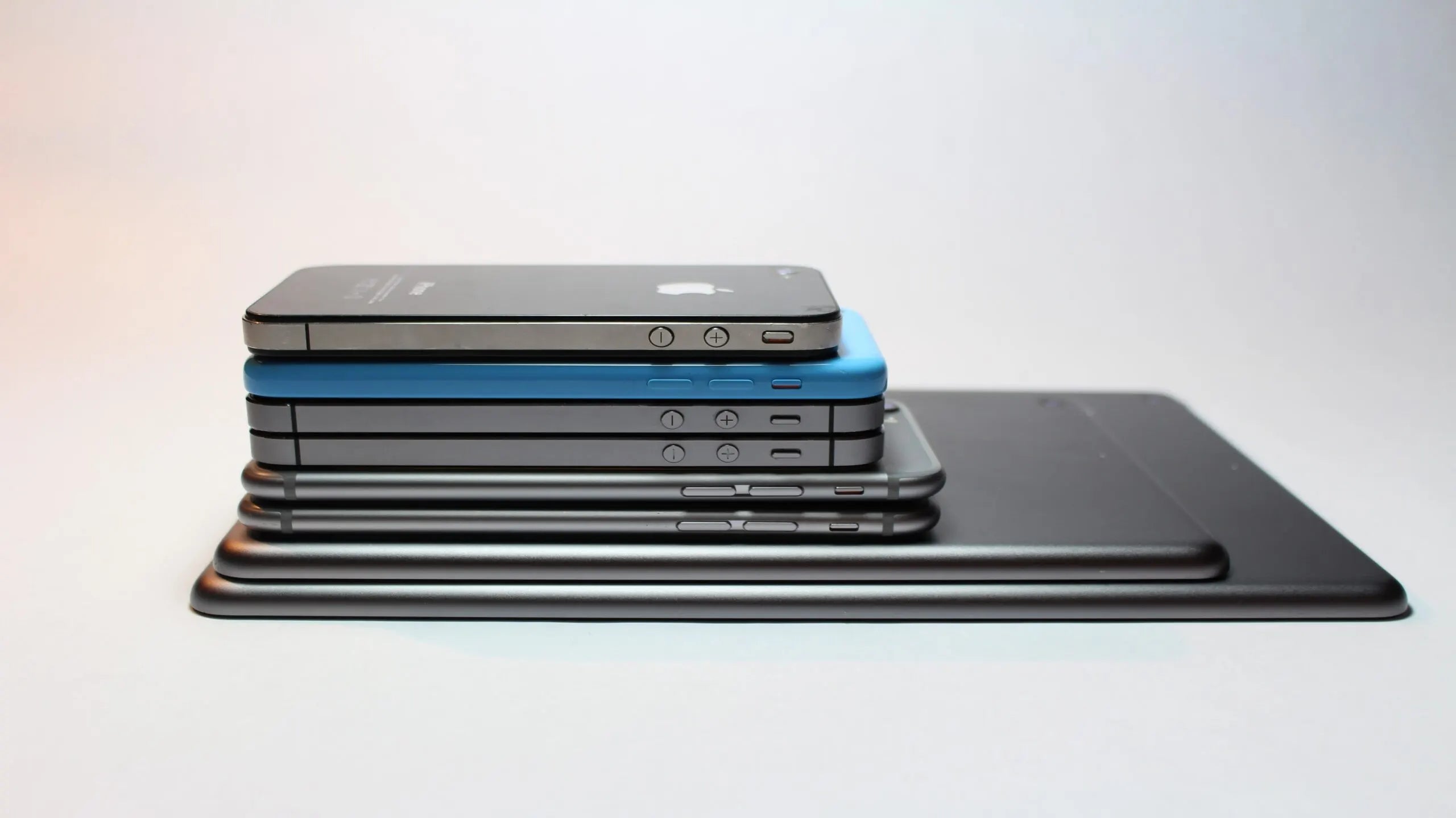 Buy Certified Refurbished Phones Online at Best Price in India